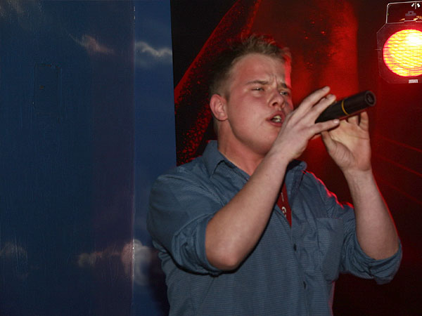 IV fina karaoke w Bowling Clubie z udziaem Roberta Le, fot. 20