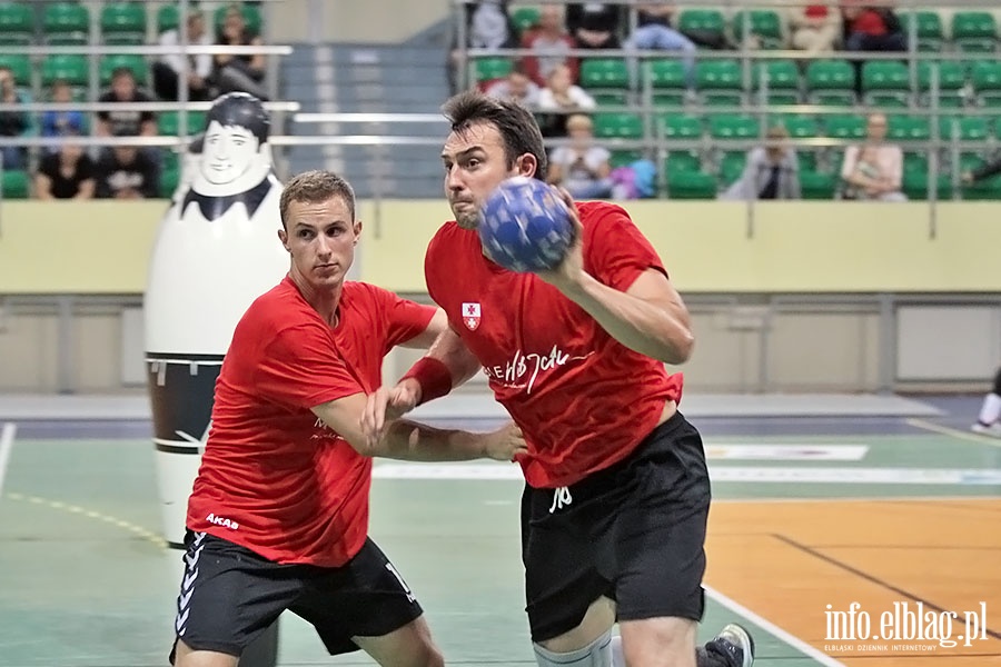 Szczypiornisci Mebli Wjcik pokazali kibicom jak trenuj, fot. 50