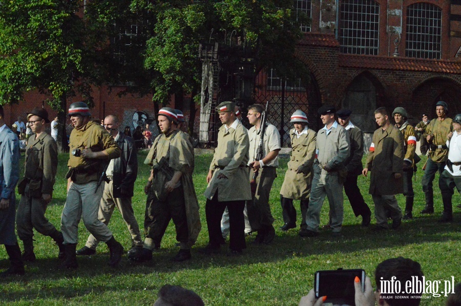 Inscenizacja Powstania Warszawskiego i przemarsz jej uczestnikw, fot. 11