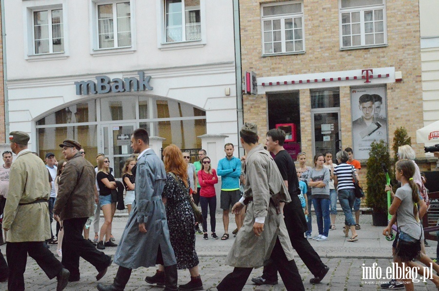 Inscenizacja Powstania Warszawskiego i przemarsz jej uczestnikw, fot. 30