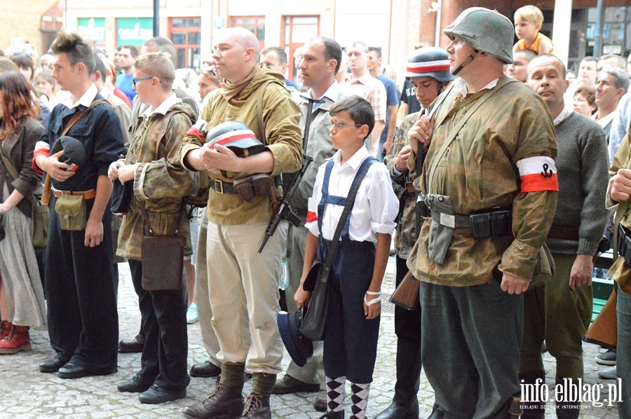 Inscenizacja Powstania Warszawskiego i przemarsz jej uczestnikw, fot. 50