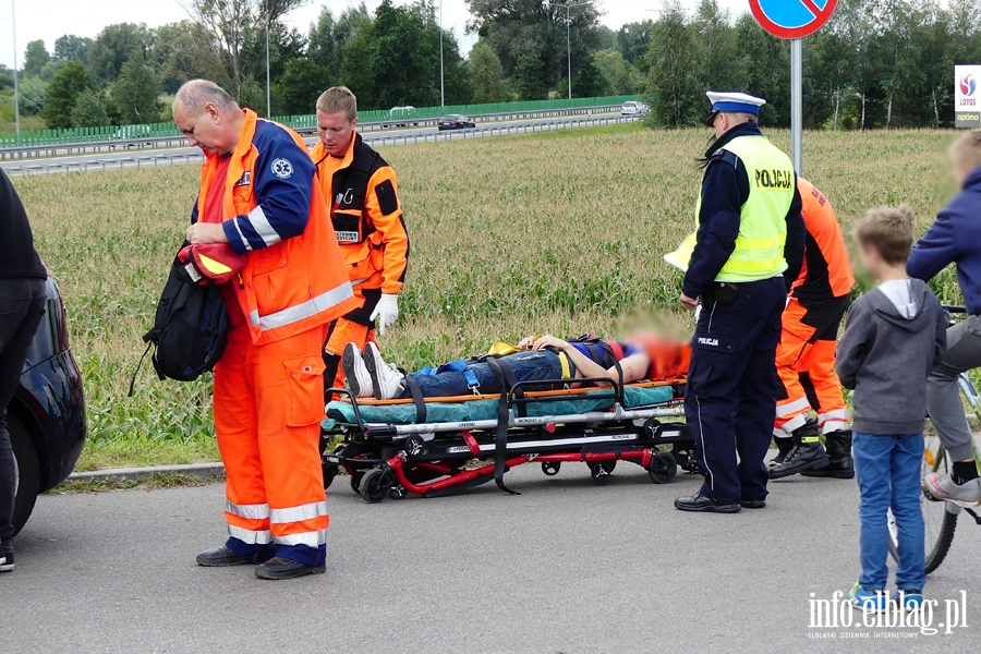 Malborska-Skrzydlata: kursantka motocyklem wjechaa do rowu. Ranna kobieta w szpitalu, fot. 5