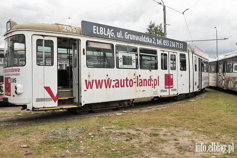 Tramwaje Elblskie pozbywaj si starych wagonw, fot. 27