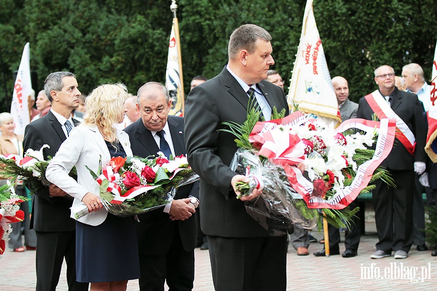 Uroczystosci pod pomnikiem Grudzie 70, fot. 10
