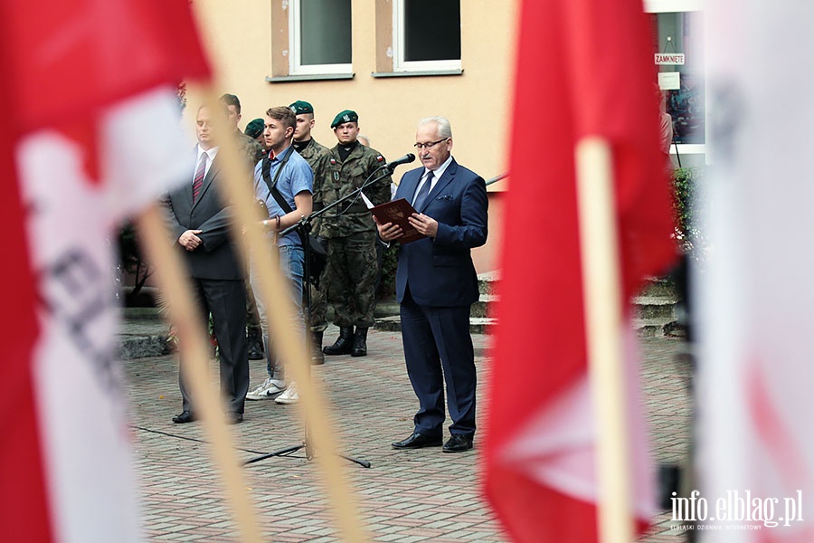 Uroczystosci pod pomnikiem Grudzie 70, fot. 17