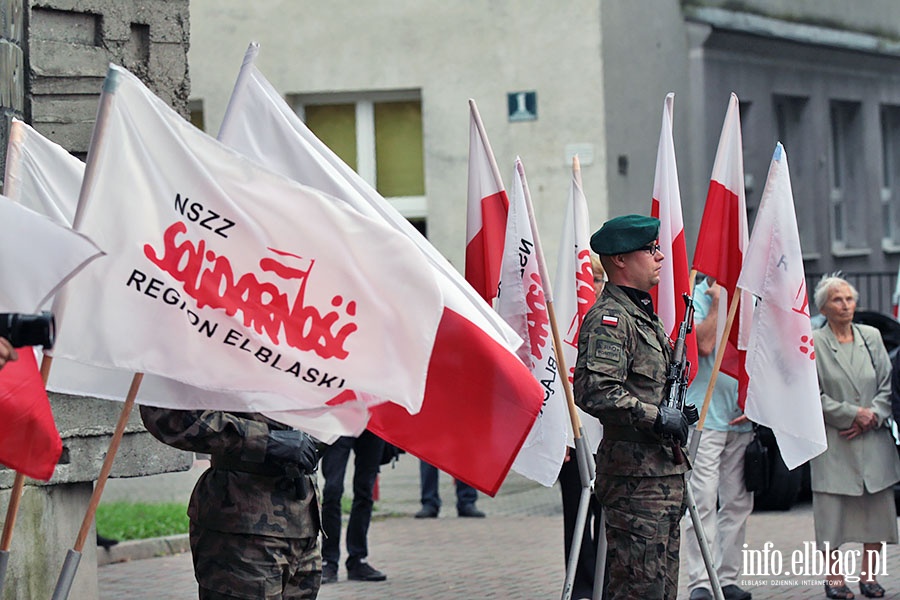 Uroczystosci pod pomnikiem Grudzie 70, fot. 20
