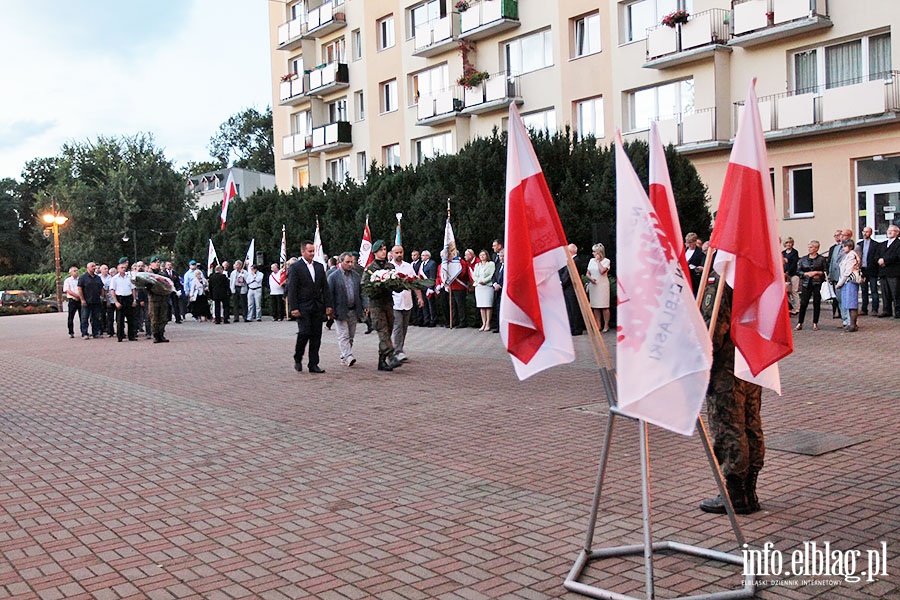 Uroczystosci pod pomnikiem Grudzie 70, fot. 36