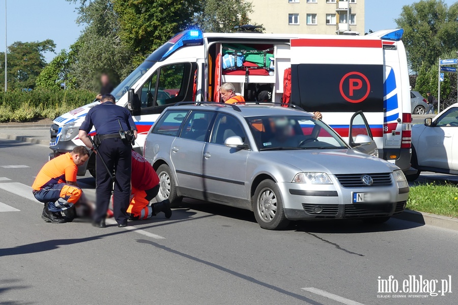 Grnolska: potrcenie na przejciu dla pieszych. Poszkodowana kobieta w szpitalu, fot. 2