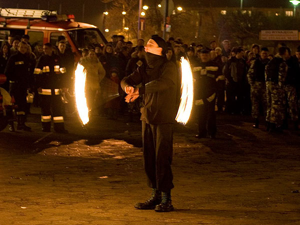 Pokaz tancerzy ognia Ignis Fatuus oraz pokaz  poczony, fot. 3