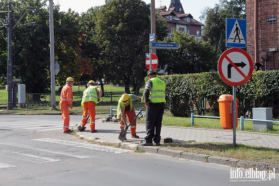 Roboty drogowe plk Dbka Obroncw Pokoju, fot. 32