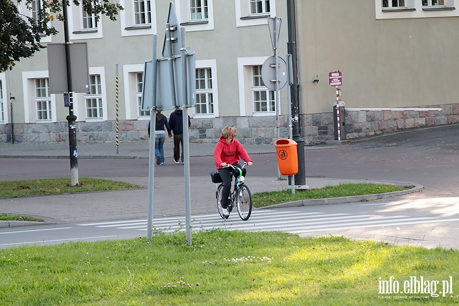 Rowerzysci na przejciach dla pieszych, fot. 18