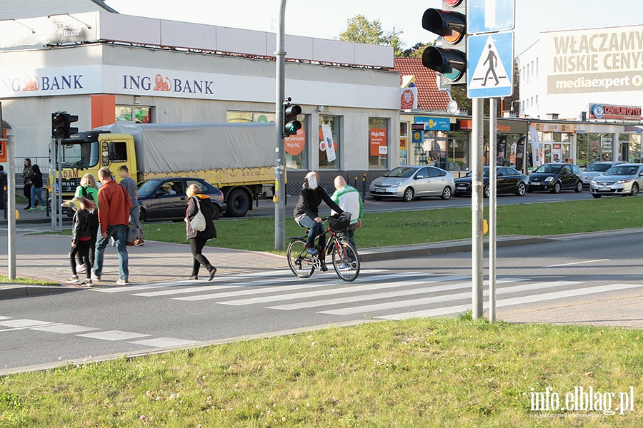 Rowerzysci na przejciach dla pieszych, fot. 21