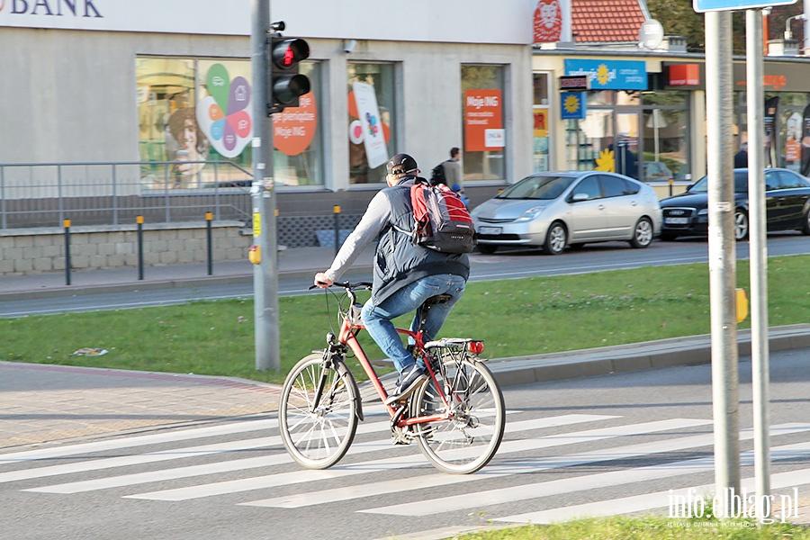 Rowerzysci na przejciach dla pieszych, fot. 28