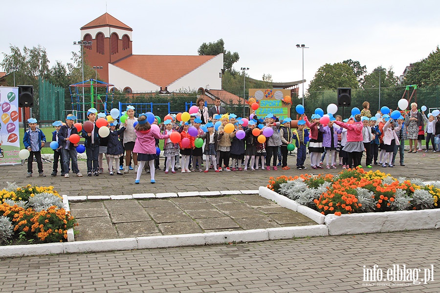 SP 16 nowy plac zabaw, fot. 31