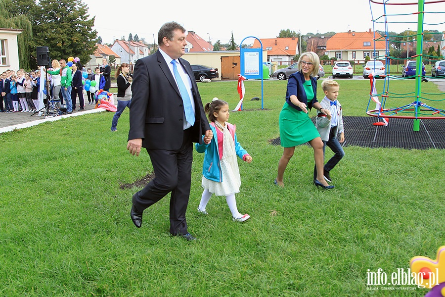 SP 16 nowy plac zabaw, fot. 45