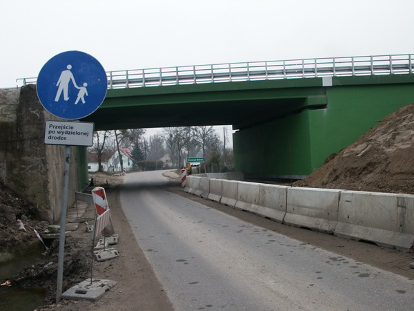 Rozbirka starego wiaduktu w Gronowie Grnym na drodze , fot. 4