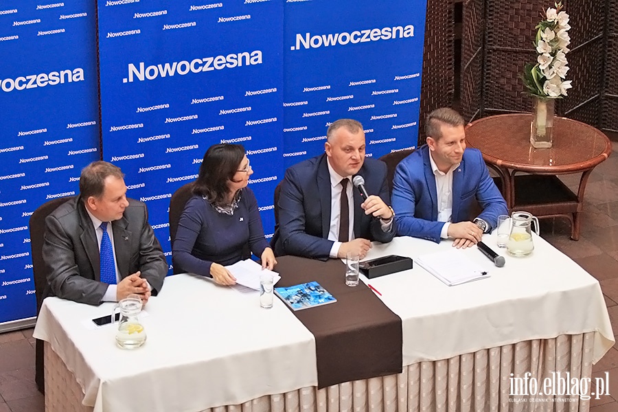 Posłowie Nowoczesnej spotkali się z elblążanami, fot. 15