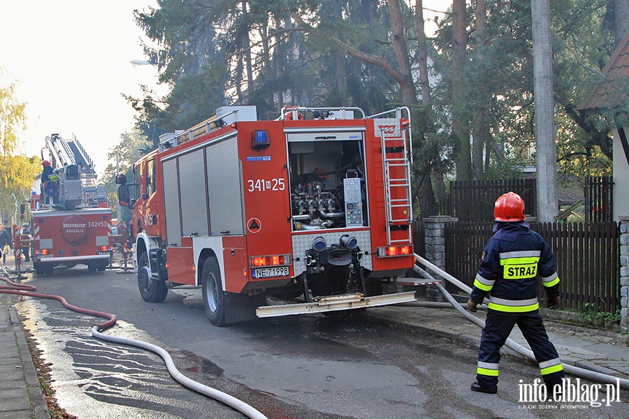 Poar poddasza domu przy ul.Ornej, fot. 1