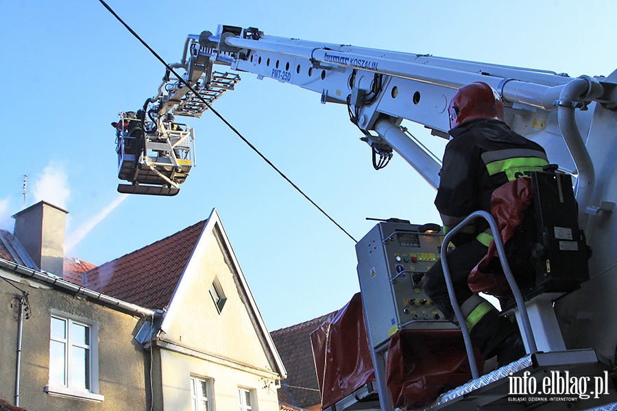 Pożar poddasza domu przy ul.Orężnej, fot. 9