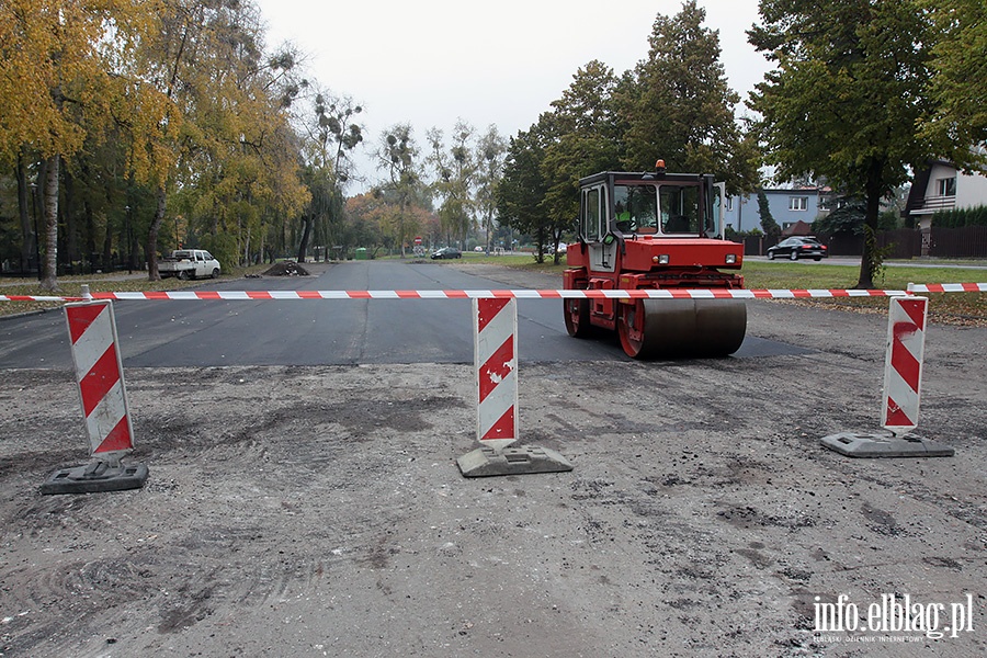 Parking przy cmentarzu Agrykola, fot. 10