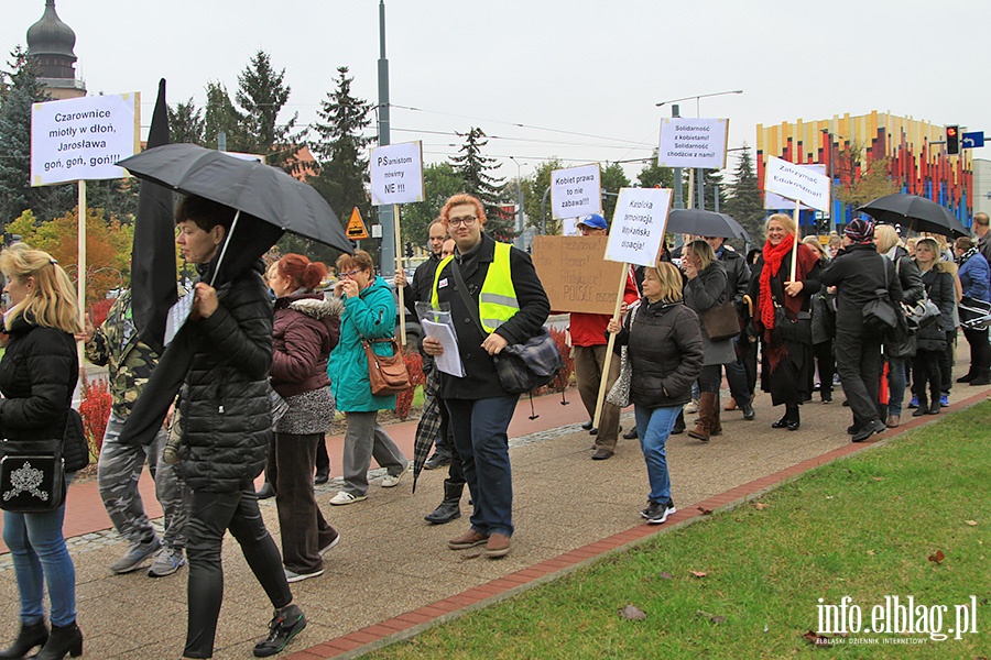 Elblanki wyszy ponownie na ulic. Za nami  kolejny Czarny Protest, fot. 13