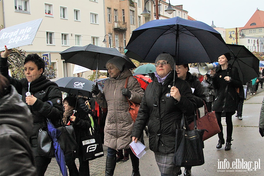 Elblanki wyszy ponownie na ulic. Za nami  kolejny Czarny Protest, fot. 22