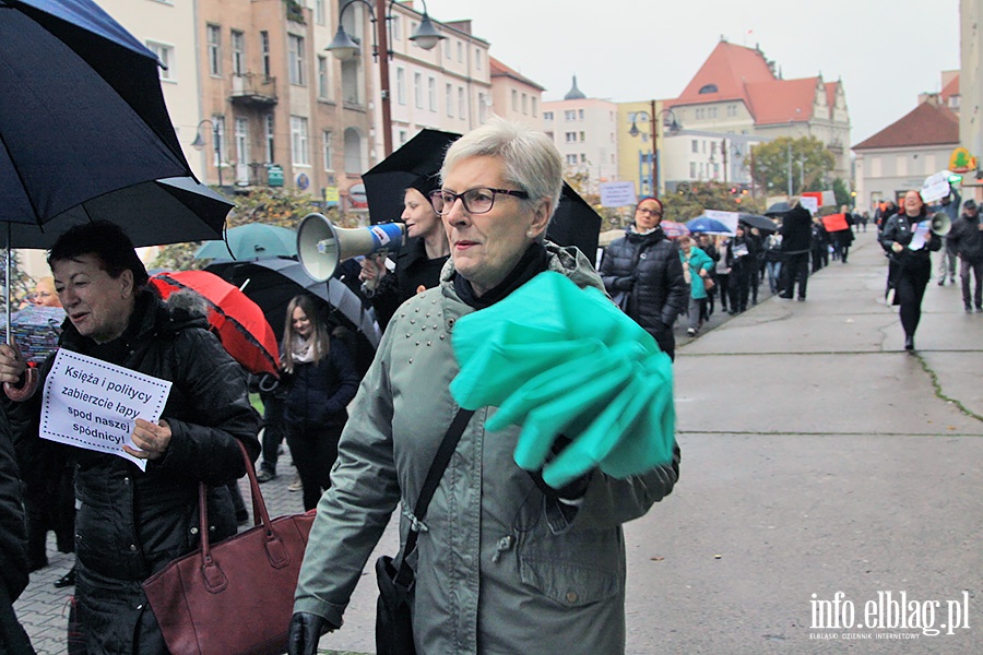 Elblanki wyszy ponownie na ulic. Za nami  kolejny Czarny Protest, fot. 23