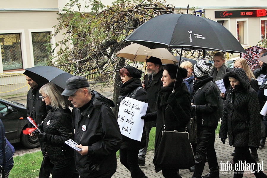 Elblanki wyszy ponownie na ulic. Za nami  kolejny Czarny Protest, fot. 30