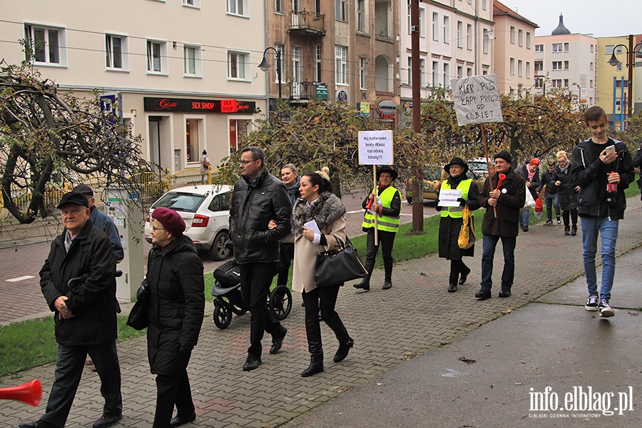 Elblanki wyszy ponownie na ulic. Za nami  kolejny Czarny Protest, fot. 32