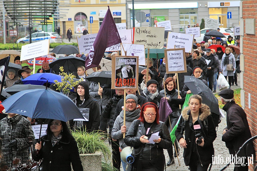 Elblanki wyszy ponownie na ulic. Za nami  kolejny Czarny Protest, fot. 44