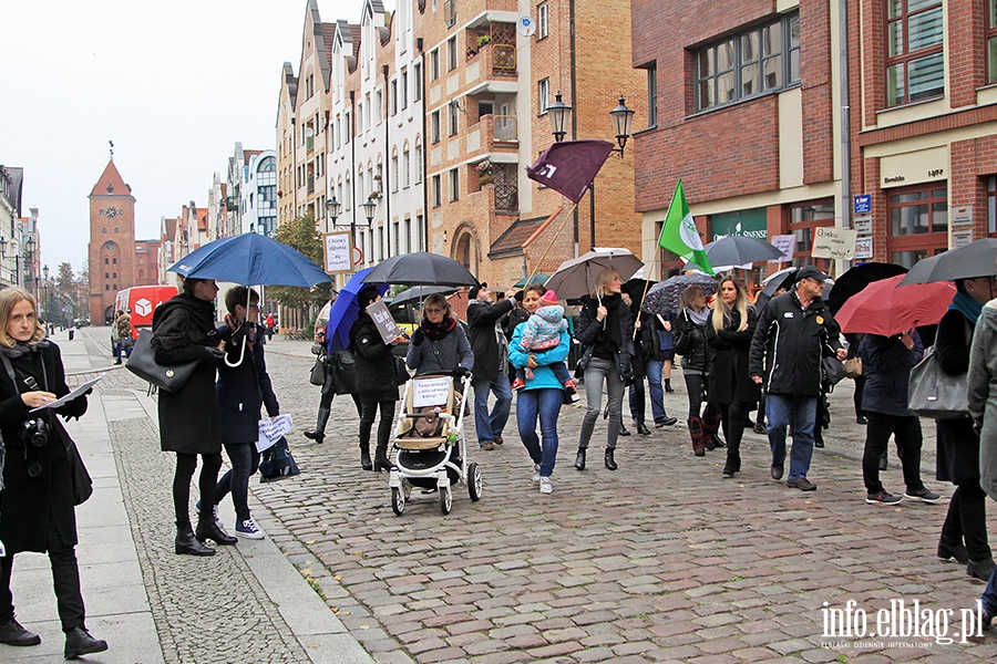 Elblanki wyszy ponownie na ulic. Za nami  kolejny Czarny Protest, fot. 52