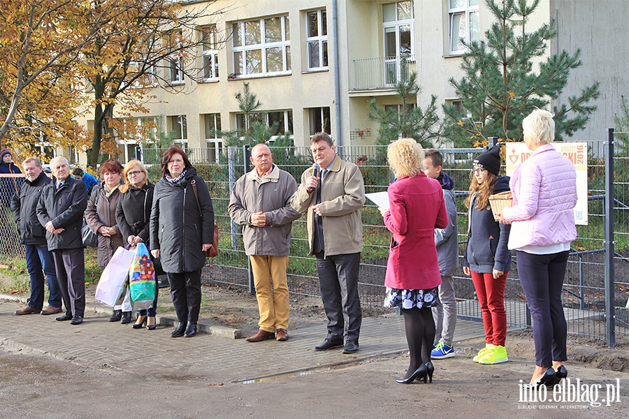 Otwarcie placu zabaw przy SP 25, fot. 9