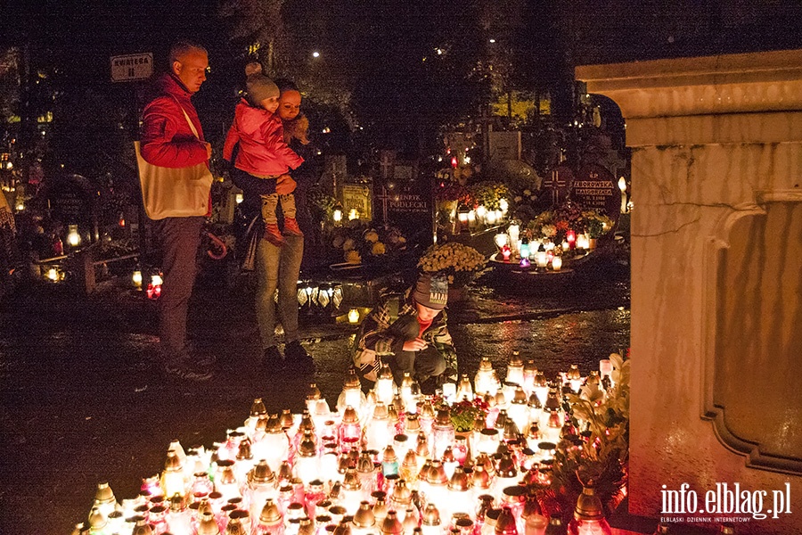 Dzień Wszystkich Świętych na Cmentarzu Agrykola, fot. 24