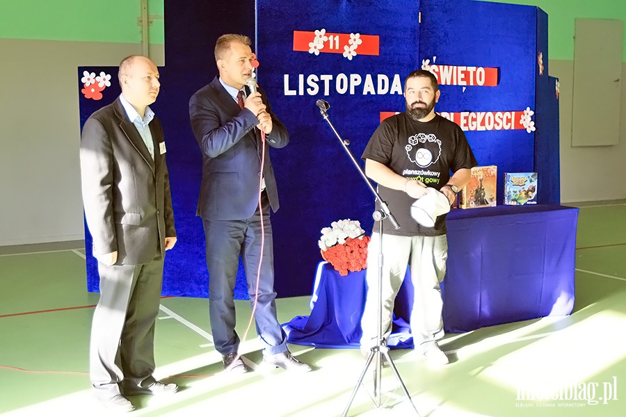Planszowe obchody Dnia Niepodległości w Sp 11, fot. 4