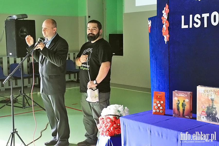 Planszowe obchody Dnia Niepodległości w Sp 11, fot. 13