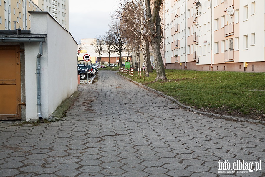 Czy Miasto rozwie problem parkowania na ulicach w okolicach Nowowiejskiej?, fot. 2