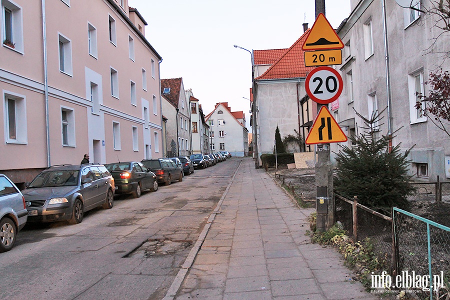 Czy Miasto rozwie problem parkowania na ulicach w okolicach Nowowiejskiej?, fot. 14