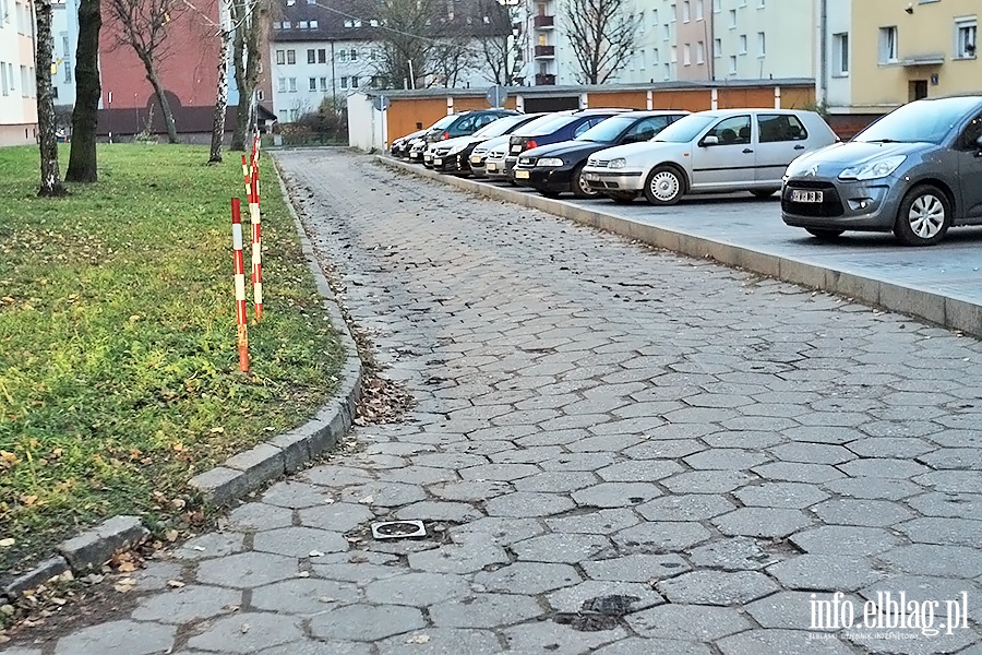 Czy Miasto rozwie problem parkowania na ulicach w okolicach Nowowiejskiej?, fot. 21