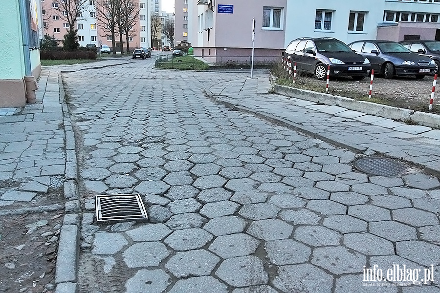 Czy Miasto rozwie problem parkowania na ulicach w okolicach Nowowiejskiej?, fot. 25