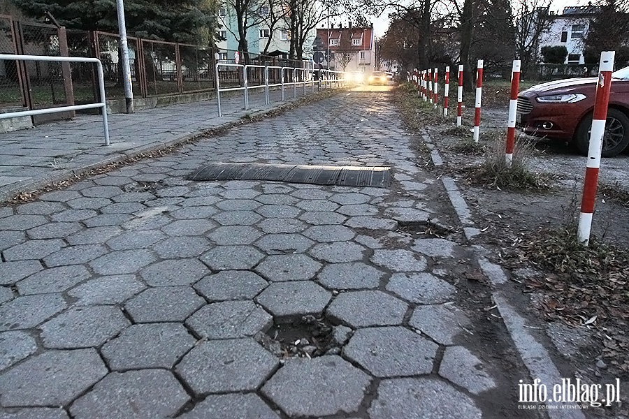 Czy Miasto rozwie problem parkowania na ulicach w okolicach Nowowiejskiej?, fot. 31