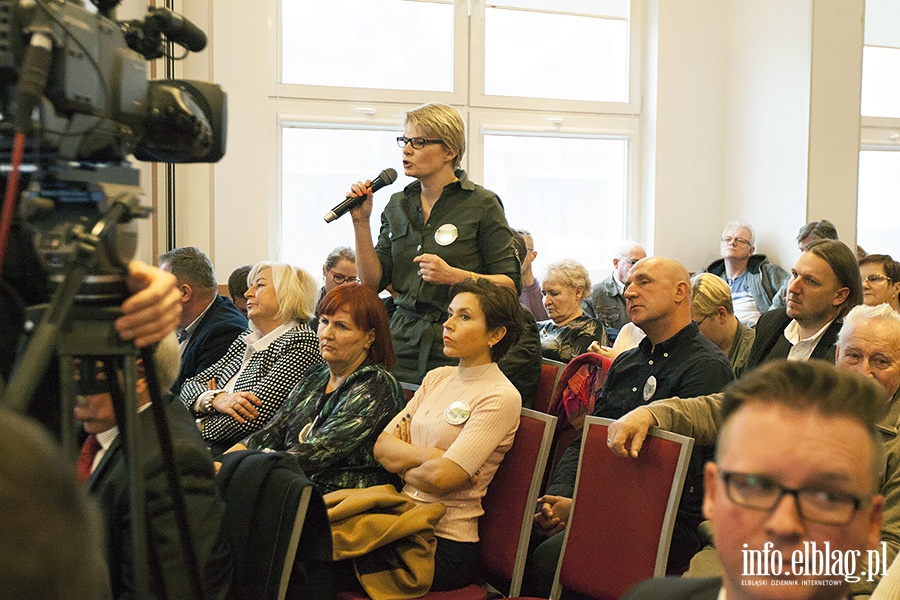 Mieszkańcy Krynicy wciąż pełni obaw ws. przekopu Mierzei, fot. 47