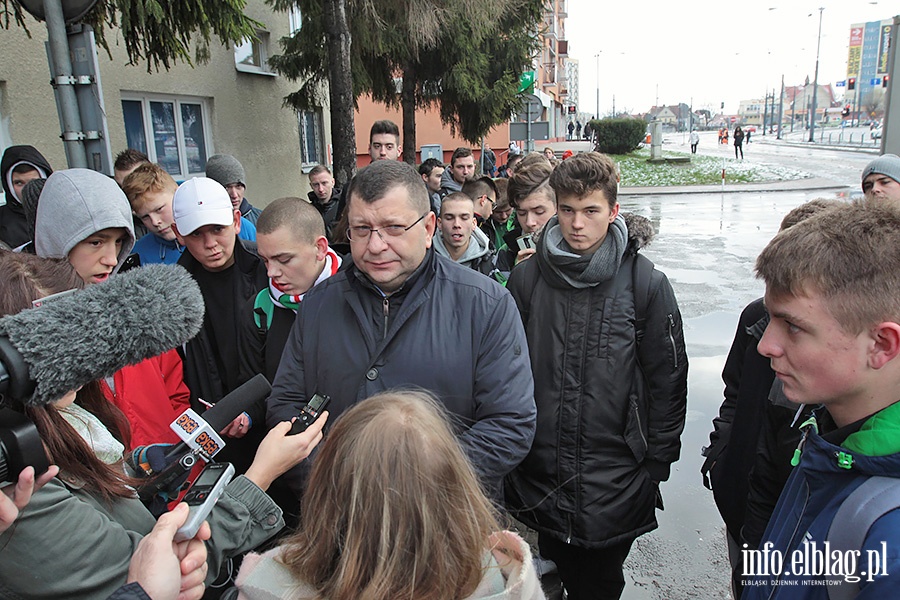 Stonoga  Zbigniew w Prokuraturze Rejonowej, fot. 3