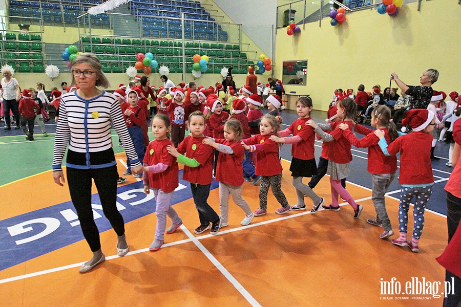 Spotkanie Mikoajkowe w Hali Sportowo-Widowiskowej, fot. 6