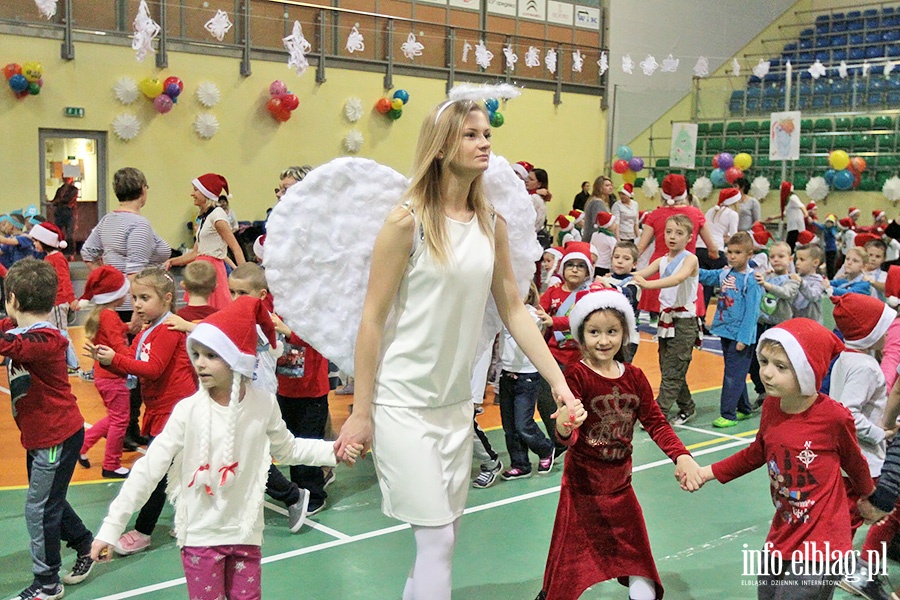 Spotkanie Mikoajkowe w Hali Sportowo-Widowiskowej, fot. 77