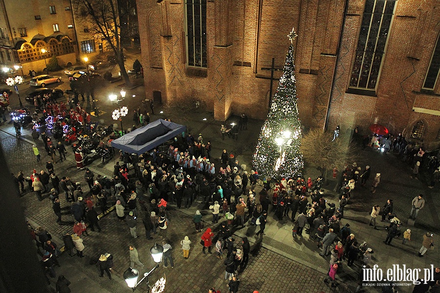 Choinka rozbysa prawie 5 tysiacami wiate, fot. 36