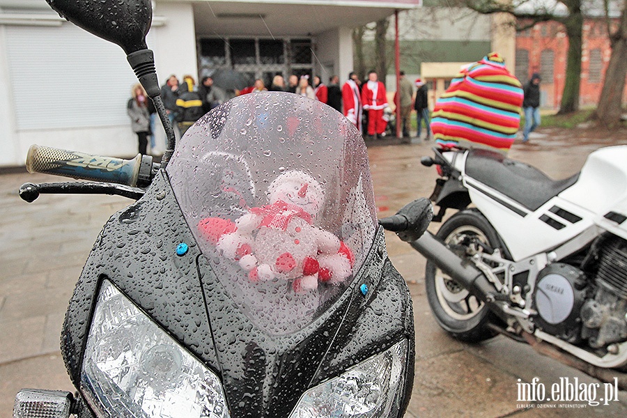 Mikoaje na motorach odwiedzili Dom dziecka, fot. 2