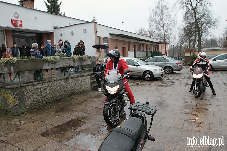 Mikoaje na motorach odwiedzili Dom dziecka, fot. 17