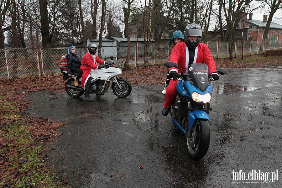 Mikoaje na motorach odwiedzili Dom dziecka, fot. 33