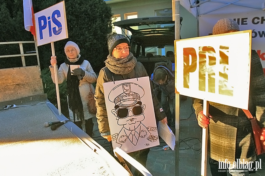 Elblanie protestowali przeciwko rzdom PiS, fot. 6
