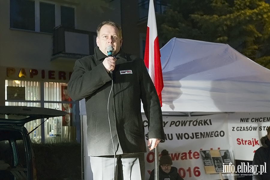 Elblanie protestowali przeciwko rzdom PiS, fot. 25